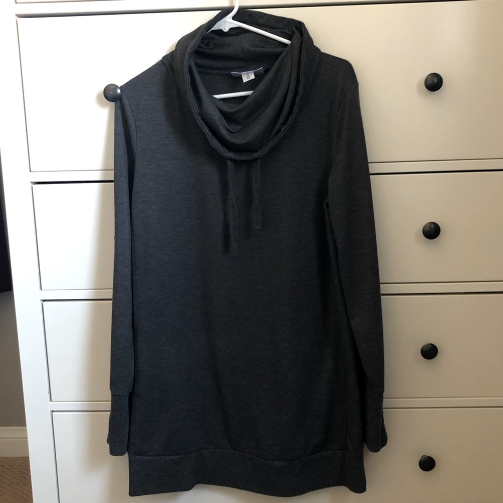 Motherhood Maternity Nursing sweater